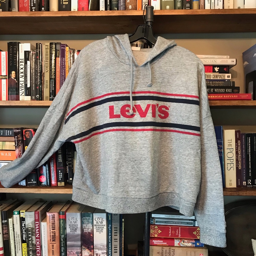 Levi's Oversized Cropped Sweatshirt